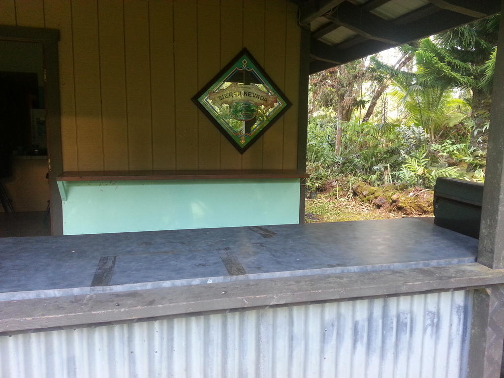 Hale Hale Hostel Pahoa Экстерьер фото