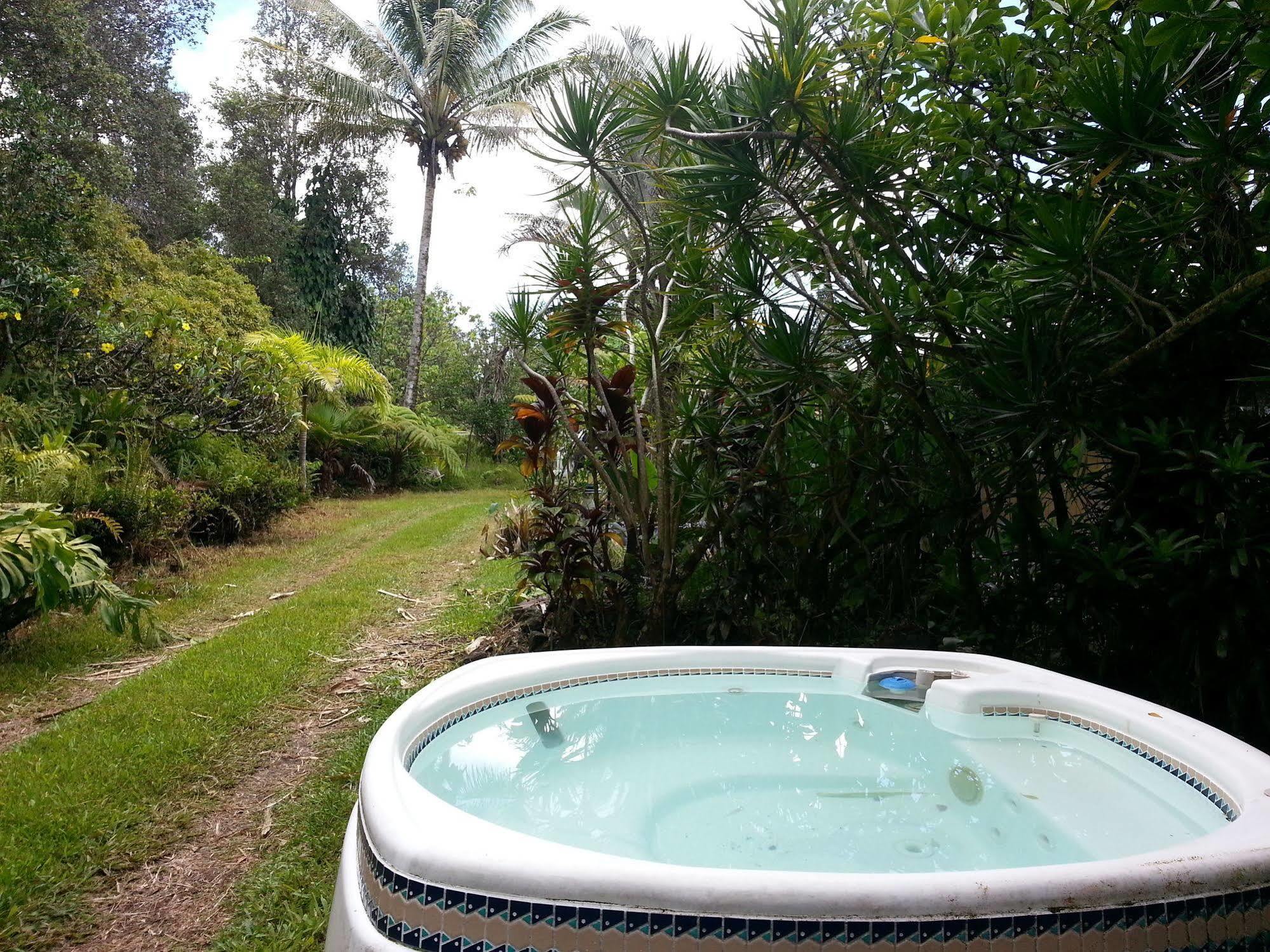 Hale Hale Hostel Pahoa Экстерьер фото