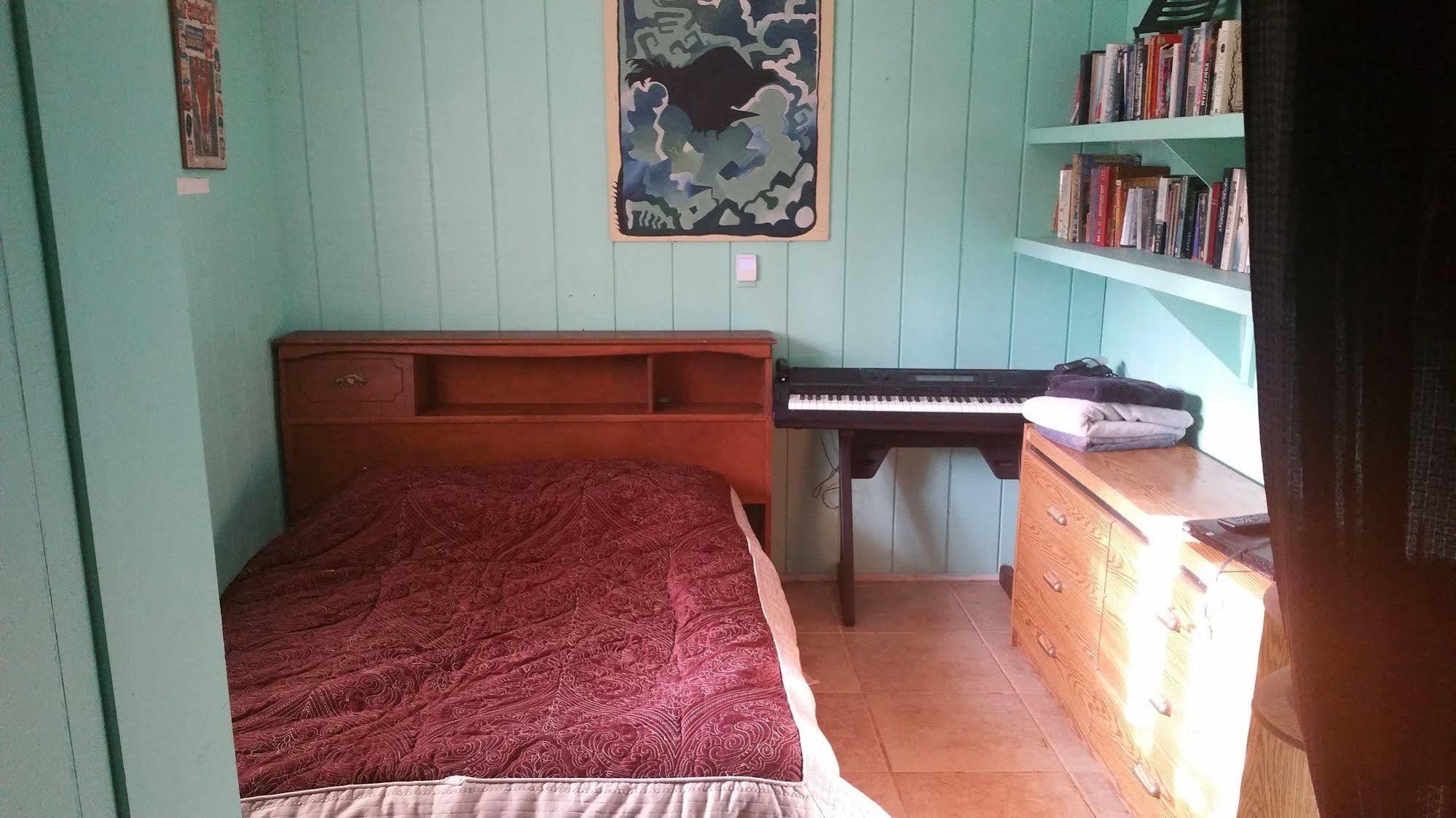 Hale Hale Hostel Pahoa Экстерьер фото